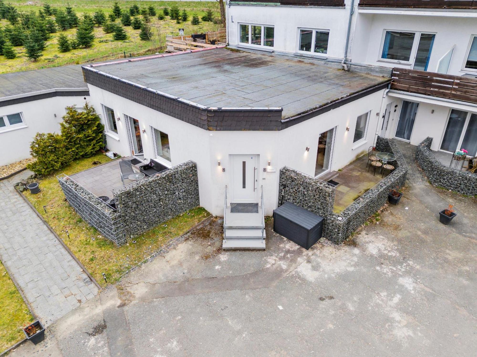 Greenhouse Living Apartment Fagus Mit Terrasse Und Feuerstelle - 6 Minuten Nach Winterberg - 4 Minuten Zur Ruhrquelle - Wandern - Mountainbike Fahren - Reisen Mit Hund & Natur Geniessen Medebach Exteriör bild